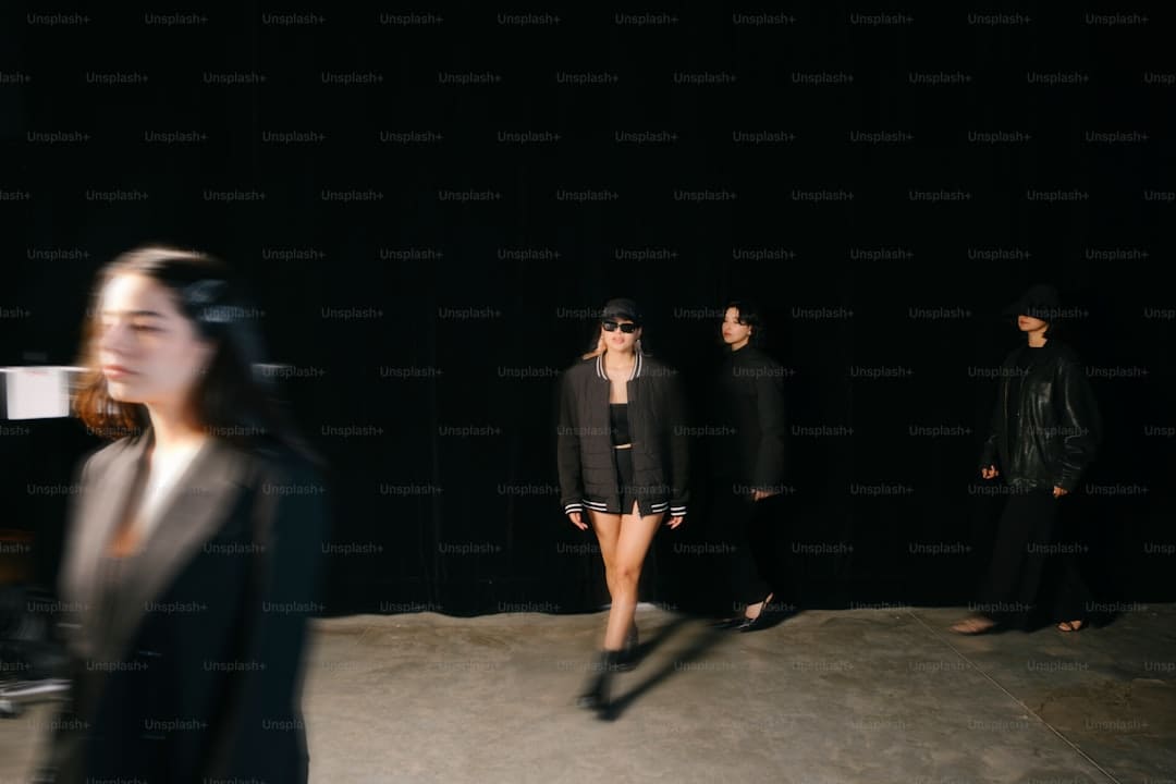 作家陈忱（笔名完美灾祸）悬疑世界的构建者 理性与理性的角力